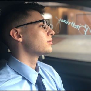 Meet your Posher, Ethan